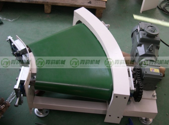 轉(zhuǎn)彎皮帶輸送機01