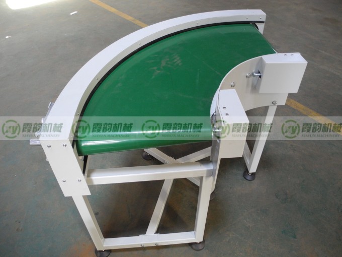 轉(zhuǎn)彎皮帶輸送機02