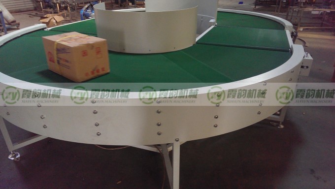 轉(zhuǎn)彎皮帶輸送機03