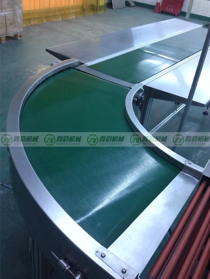 轉(zhuǎn)彎皮帶輸送機07